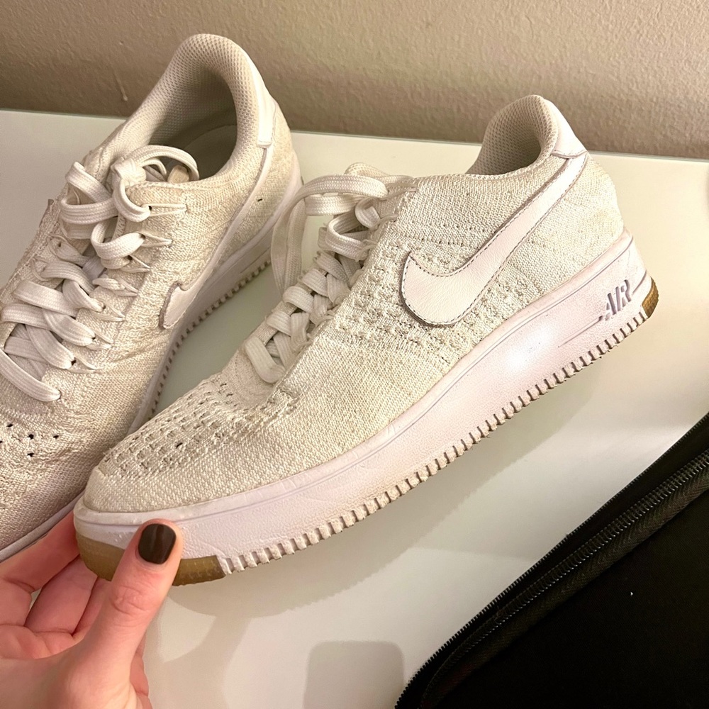 Nike Flyknit Air Force 1